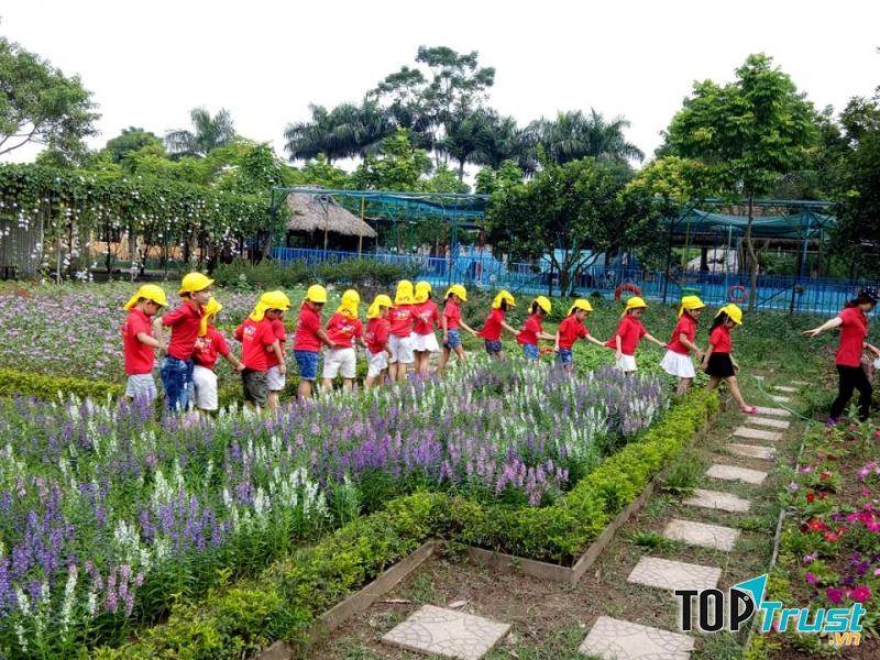 Trang trại giáo dục Vạn An