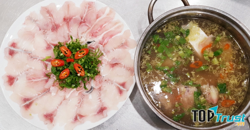 Lẩu tại Ngôi Sao Nhỏ