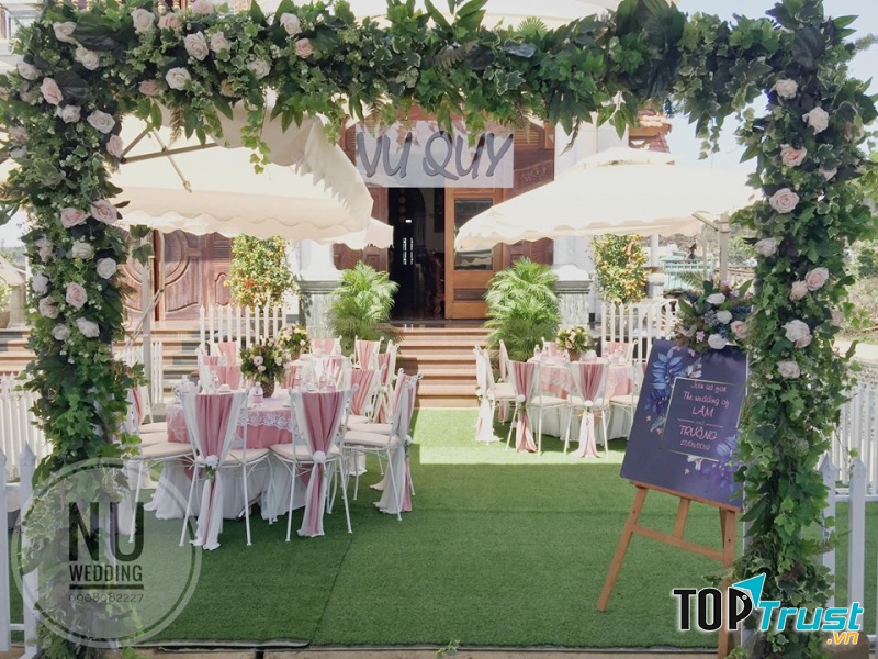 Với phong cách thanh lịch, nhẹ nhàng kết hợp những tông màu pastel thời thượng,...