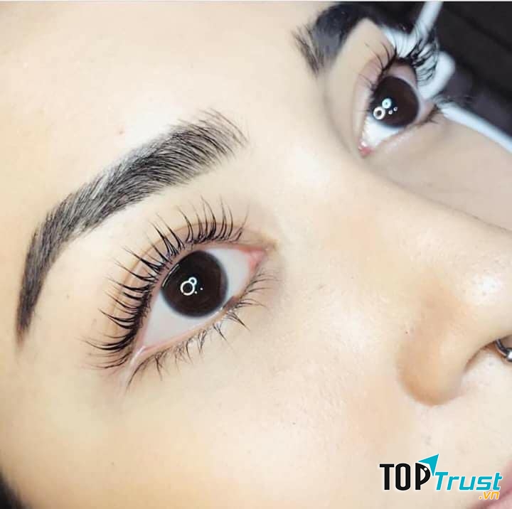 Uốn phủ mi collagen 6D công nghệ Châu Âu độc quyền tại Trang Vy Spa