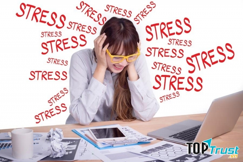 Các nhà khoa học đã chỉ ra căng thẳng tâm lý, stress kéo dài sẽ khiến cho cơ thể mệt mỏi, sức khoẻ giảm sút, hệ miễn dịch suy yếu, giảm sức đề kháng đối với các tác nhân gây ra ung thư.