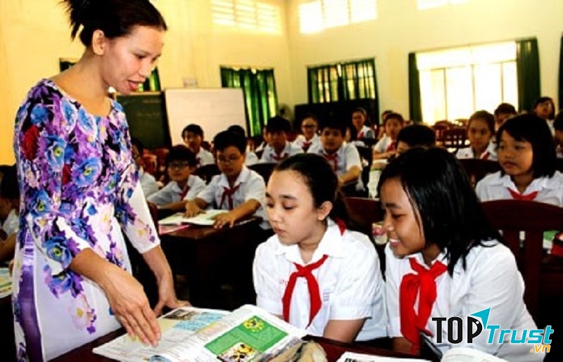 Học sinh cho ý kiến về câu trả ời của bạn.