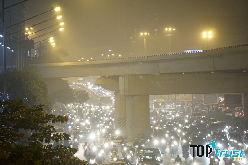 Không khí lạnh vào buổi tối