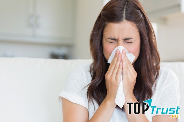 Tránh hoặc hạn chế tiếp xúc với những người bị bệnh liên quan đến đường hô hấp.