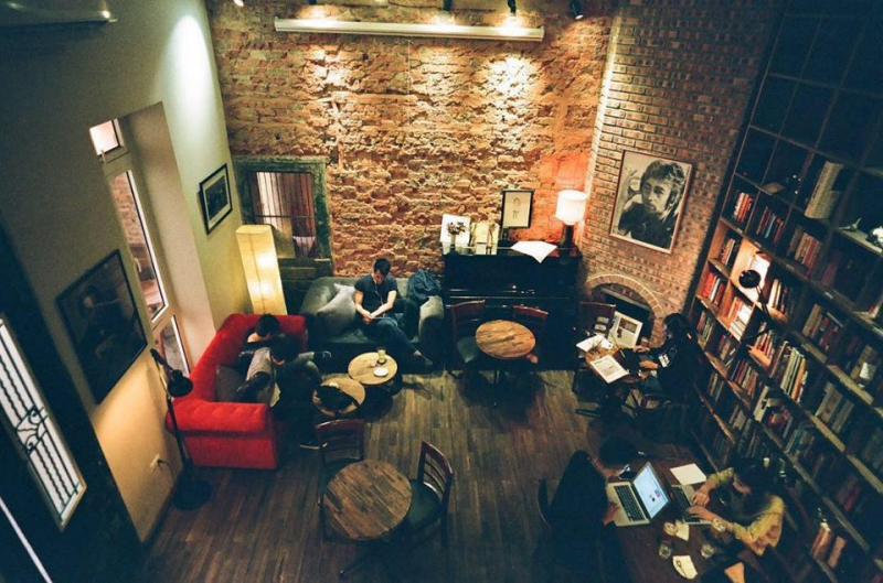 Tranquil Books and Coffee