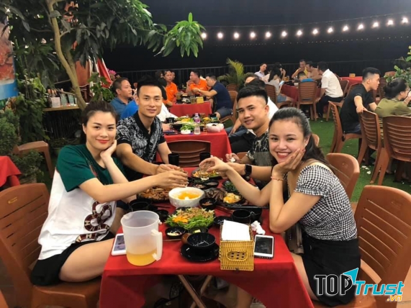 Trâu Tơ Tây Bắc - 823 Bạch Đằng