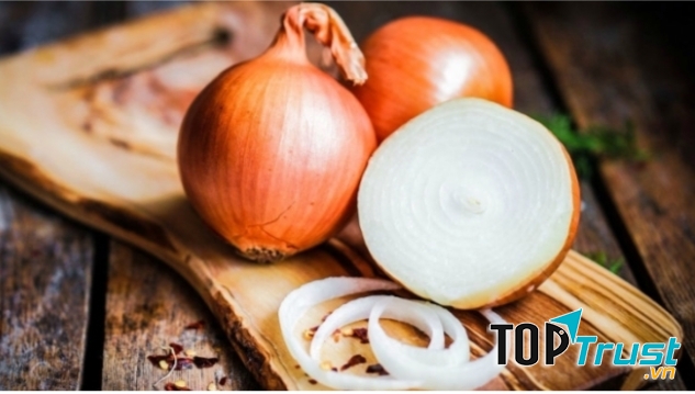 Hành tây có tác dụng kháng viêm, giảm đau