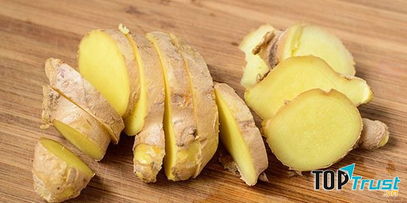 Trị rôm sảy bằng gừng