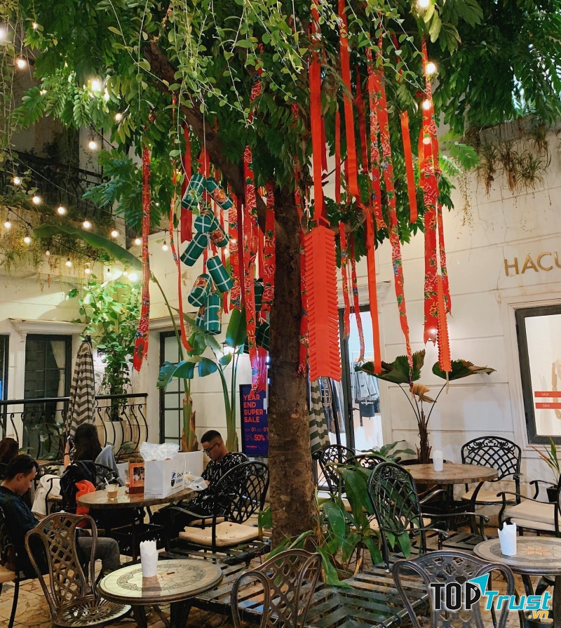 Trill Bistro - Chi nhánh Hàng Buồm