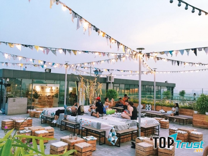 Trill Group - Restaurant & Cafe