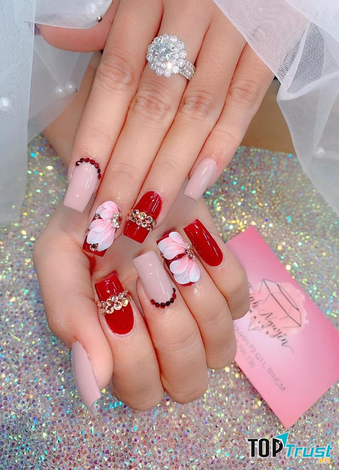 Trinh Nguyễn Nails