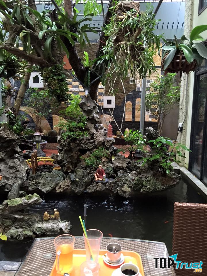 Đồ uống tại quán