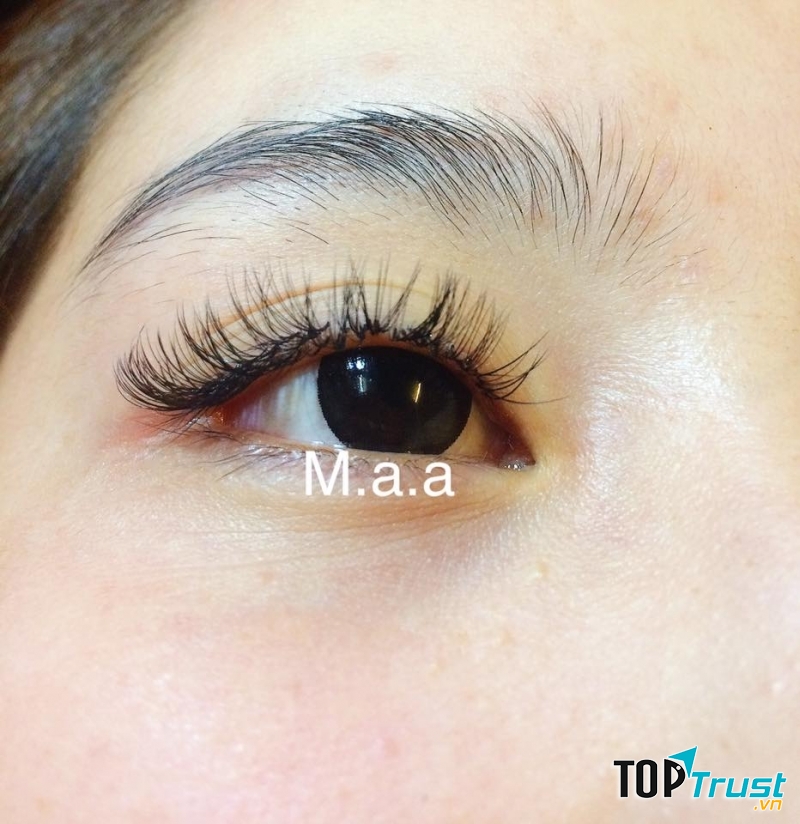 Trịnh Thị Minh Anh Nối Mi