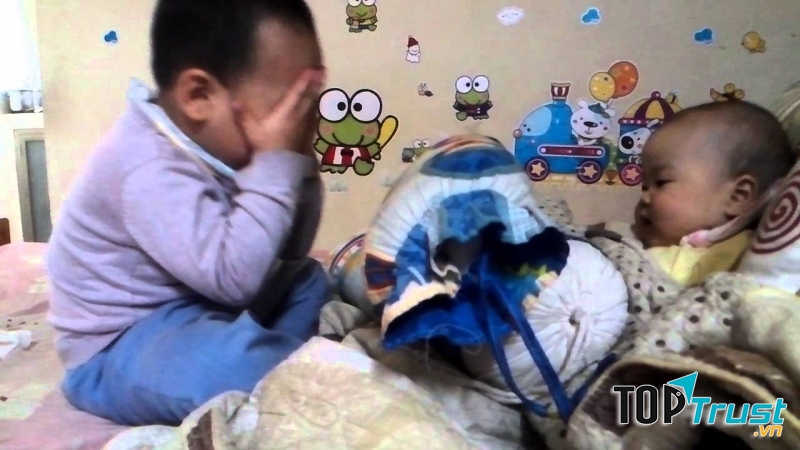 Trẻ rất thích thú khi chơi