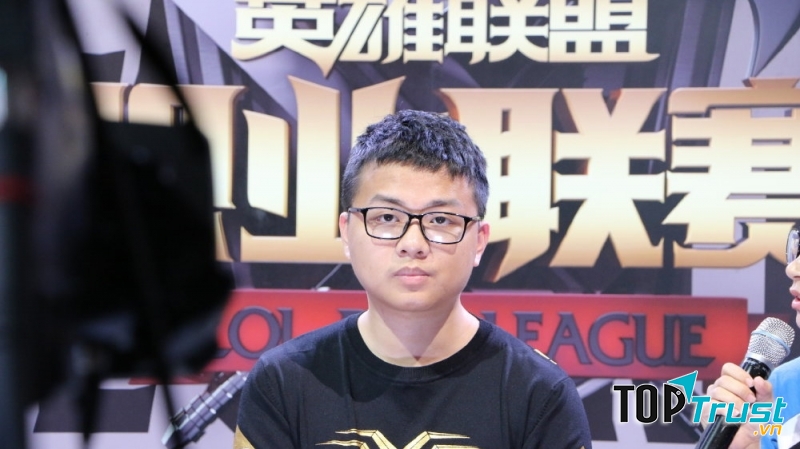 Sofm là tuyển thủ Việt Nam nổi tiếng thế giới khi đầu quân cho một đội tuyển lớn ở Trung Quốc