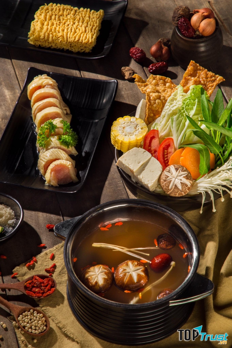 Trư Ký Hotpot