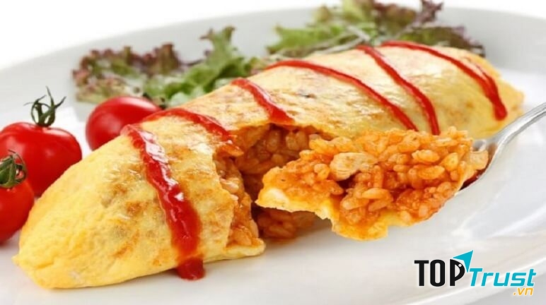 Trứng cuộn cơm chiên Hàn Quốc