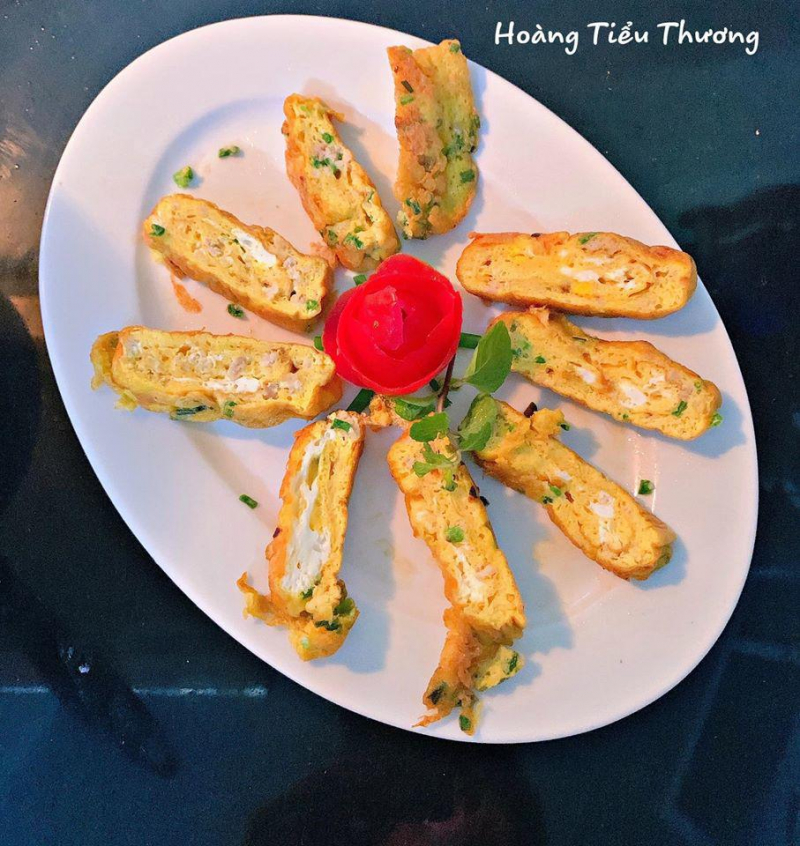 Trứng cuộn thịt xay