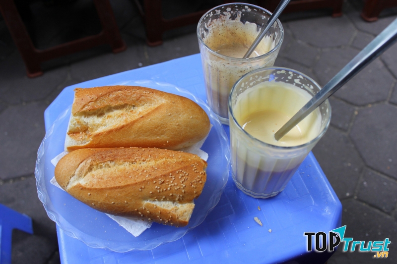 Trứng gà đánh kem