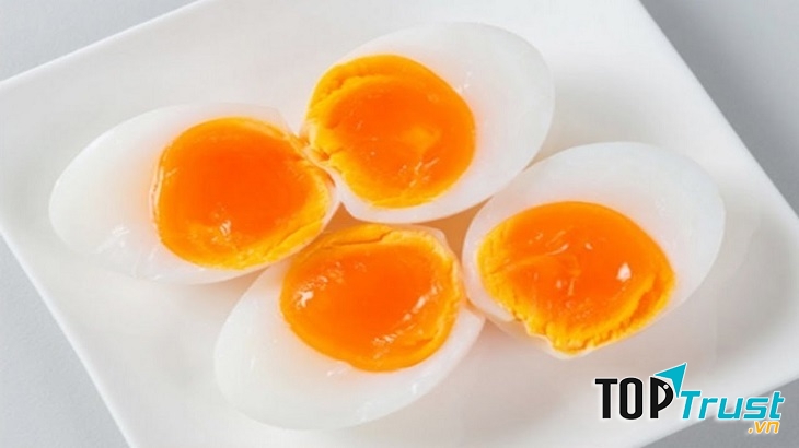 Món trứng luộc