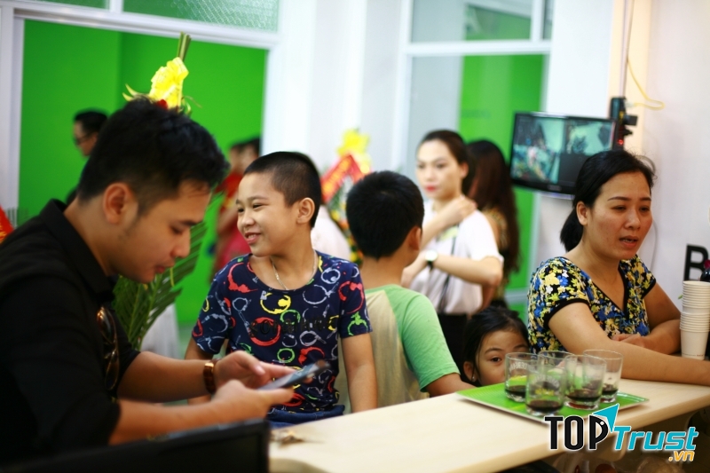 Trung tâm Anh ngữ Lạc Việt