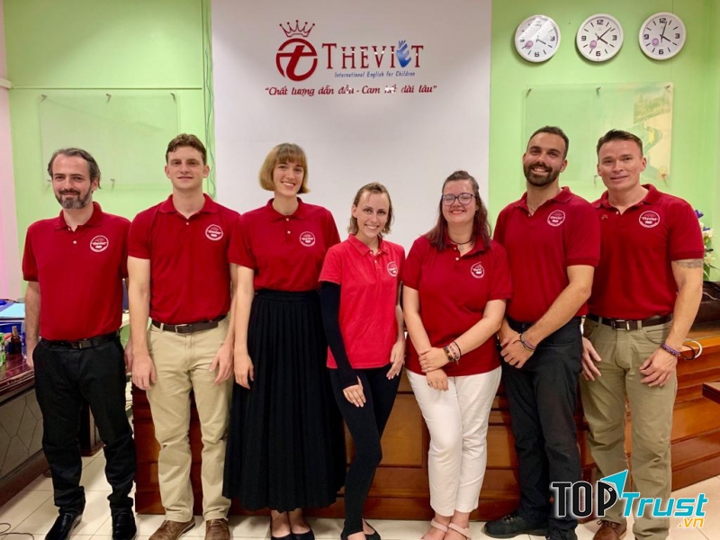 Trung tâm anh ngữ Thế Việt (TheViet EDU)
