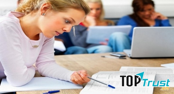 Trung tâm Anh ngữ - Tin học Quốc tế Úc Anh