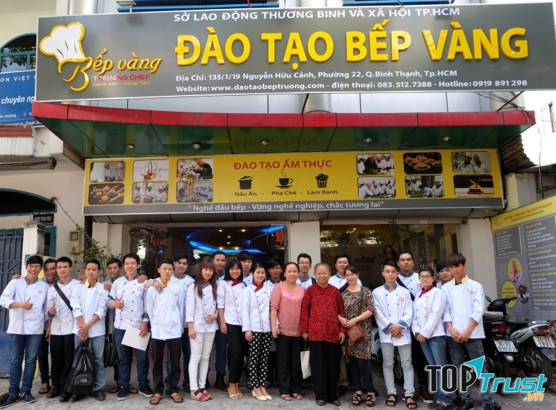 Đào Tạo Bếp Vàng hiện đang nằm trong top các Trung tâm dạy pha chế uy tín nhất tại Thành phố Hồ Chí Minh.