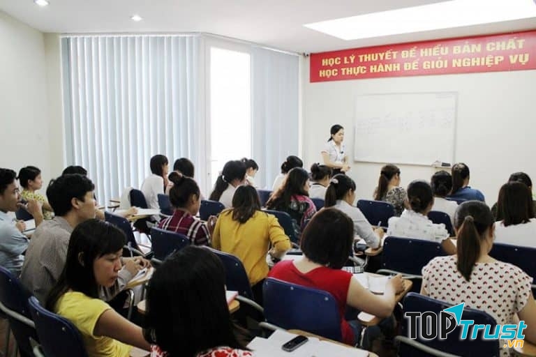 Trung Tâm Đào Tạo Kế Toán Chuyên Nghiệp Tuyết Phi