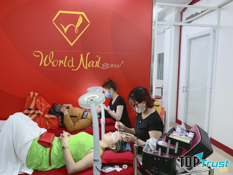 Trung tâm đào tạo nghề chuyên nghiệp - World Nail School