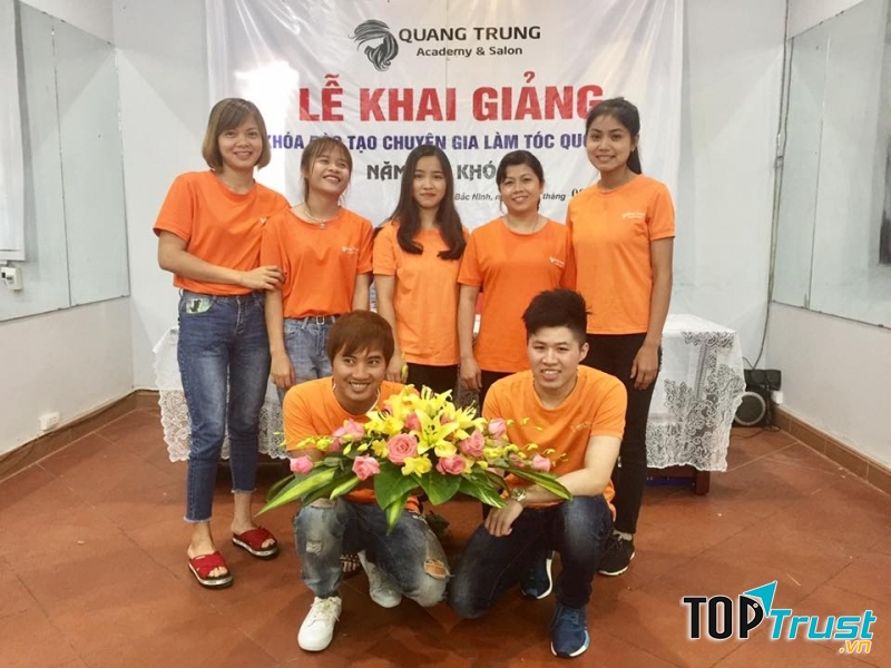 Trung Tâm Đào Tạo Nghề Tóc Quang Trung