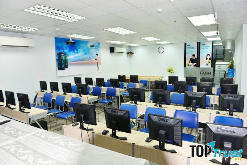 Trung tâm đào tạo Nhất Nghệ