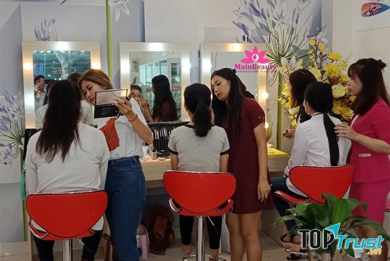 TRUNG TÂM ĐÀO TẠO THẨM MỸ MAINBEAUTY