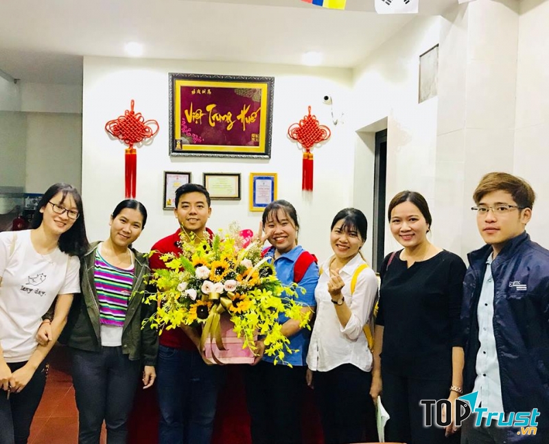 Trung tâm ngoại ngữ Việt Trung Huế