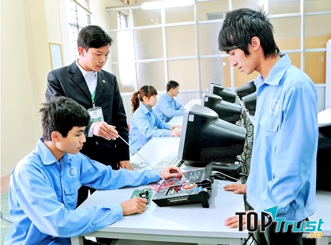 Trung tâm dạy nghề điện dân dụng Thanh Xuân