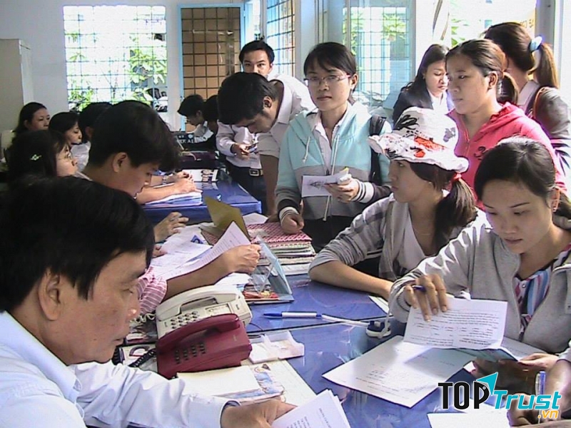 Trung tâm Dịch vụ việc làm Thành phố Hồ Chí Minh