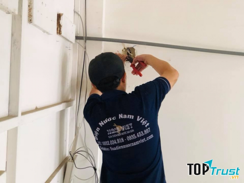 Nam Việt - dịch vụ sửa chữa điện nước tại nhà tốt nhất TPHCM