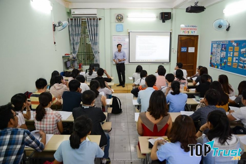 Trung tâm luyện thi đại học Tô Hoàng