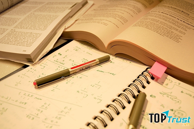 Trung tâm gia sư Học Mãi cam kết luôn cung cấp đội ngũ giáo viên giỏi và giàu kinh nghiệm nhất.