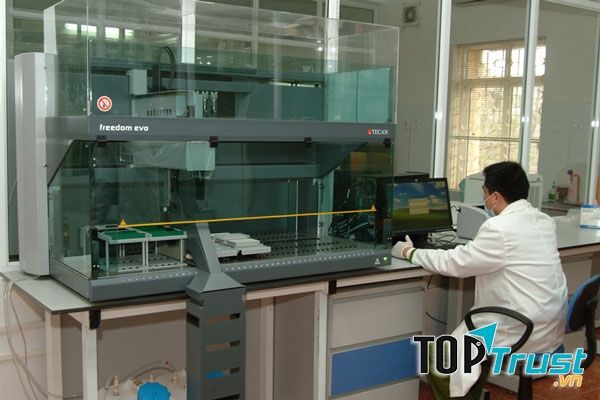 Trung tâm đạt yêu cầu về máy móc vật chất hỗ trợ