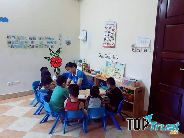 Dạy trẻ chậm nói ở trung tâm Thiên Thần Nhỏ