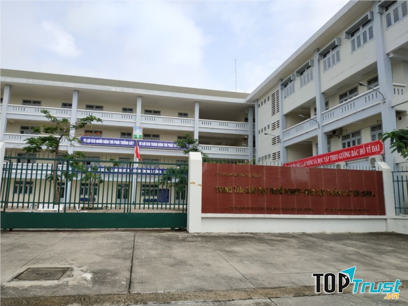 Trung tâm Giáo dục nghề nghiệp – Giáo dục thường xuyên quận 2