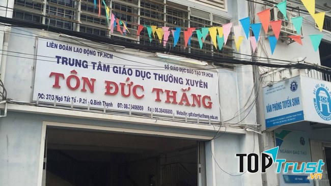 Trung tâm Giáo dục Thường xuyên Tôn Đức Thắng