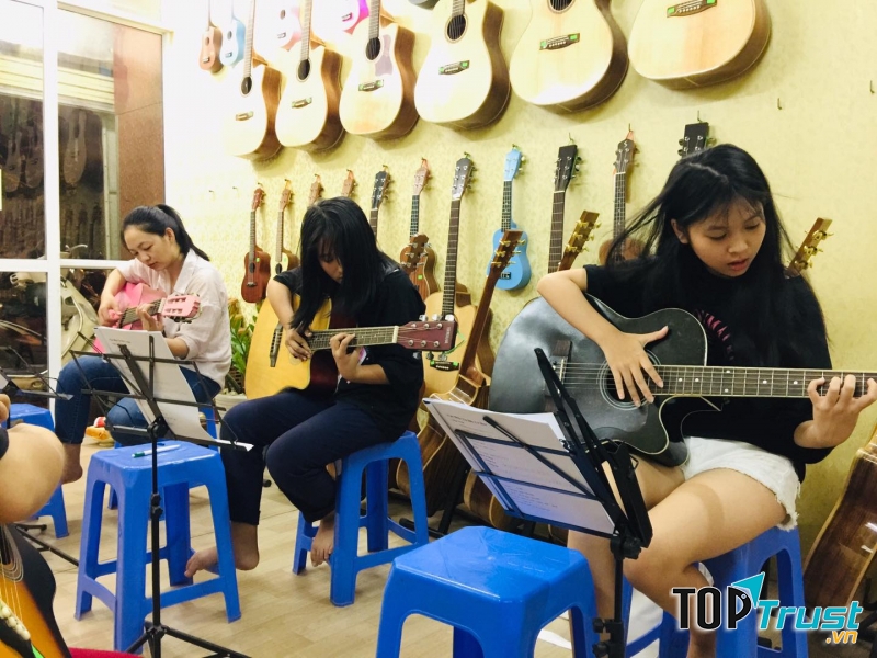 Trung tâm Guitar Lĩnh Nam
