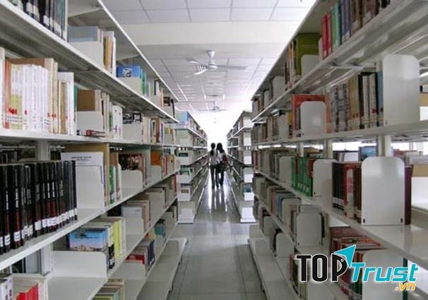 Kho sách trung tâm học liệu Đại học Cần Thơ