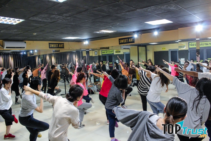 Trung tâm học nhảy hiện đại Sweet Art