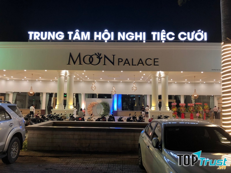 Trung Tâm Hội Nghị Tiệc Cưới Moon Palace