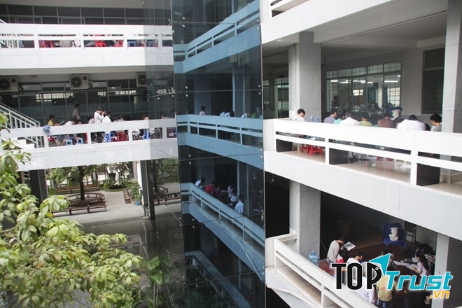 Học viên được làm quen với môi trường thi thật