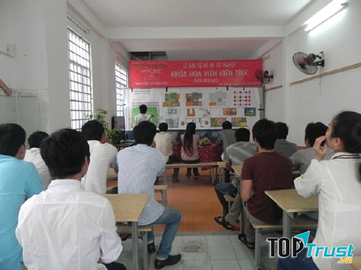 Lớp học tại trung tâm kiến trúc đồ họa Archone