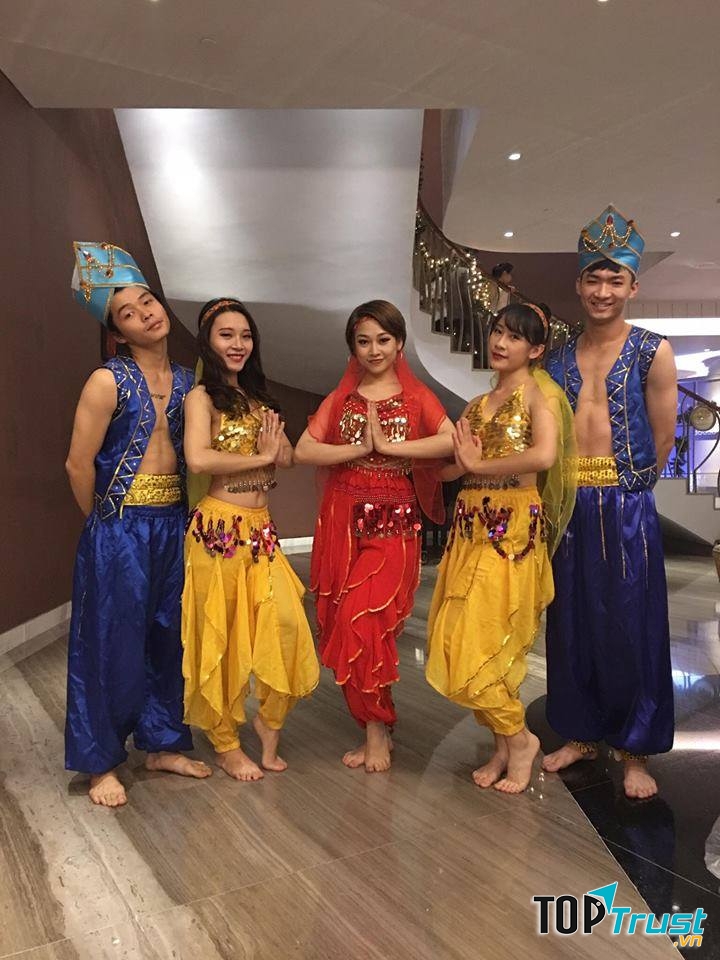 Trung Tâm Le Cirque Dance Studio